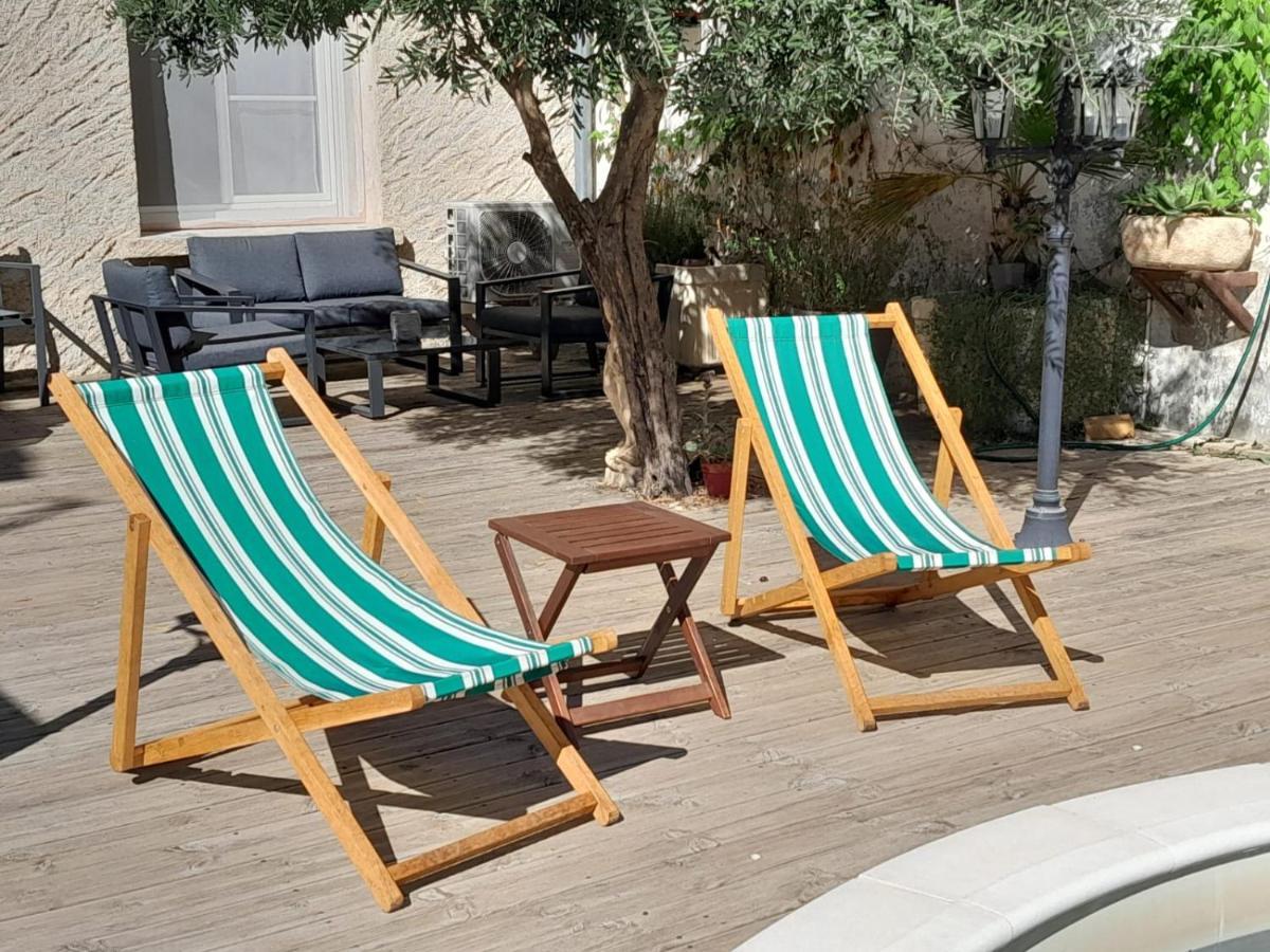 La Pause Sous Le Pin B&B Chambres D'Hotes Капестан Экстерьер фото